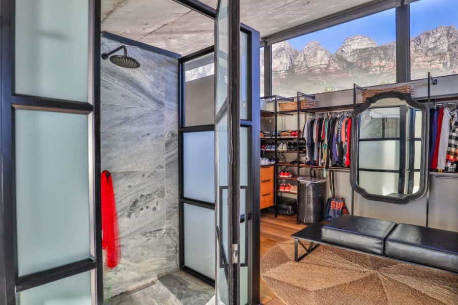 3 Bedroom Property for Sale in Bakoven Western Cape